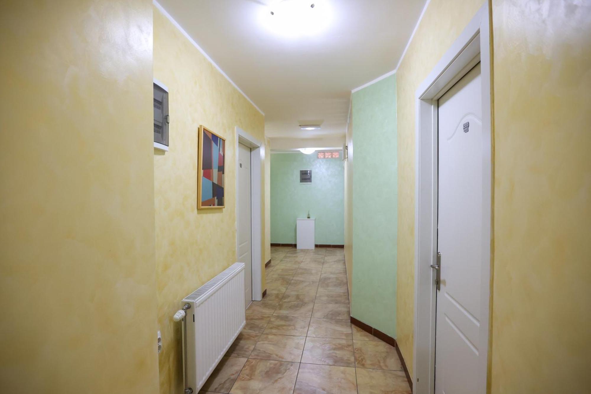 Готель Marex Centar Jabuka Екстер'єр фото