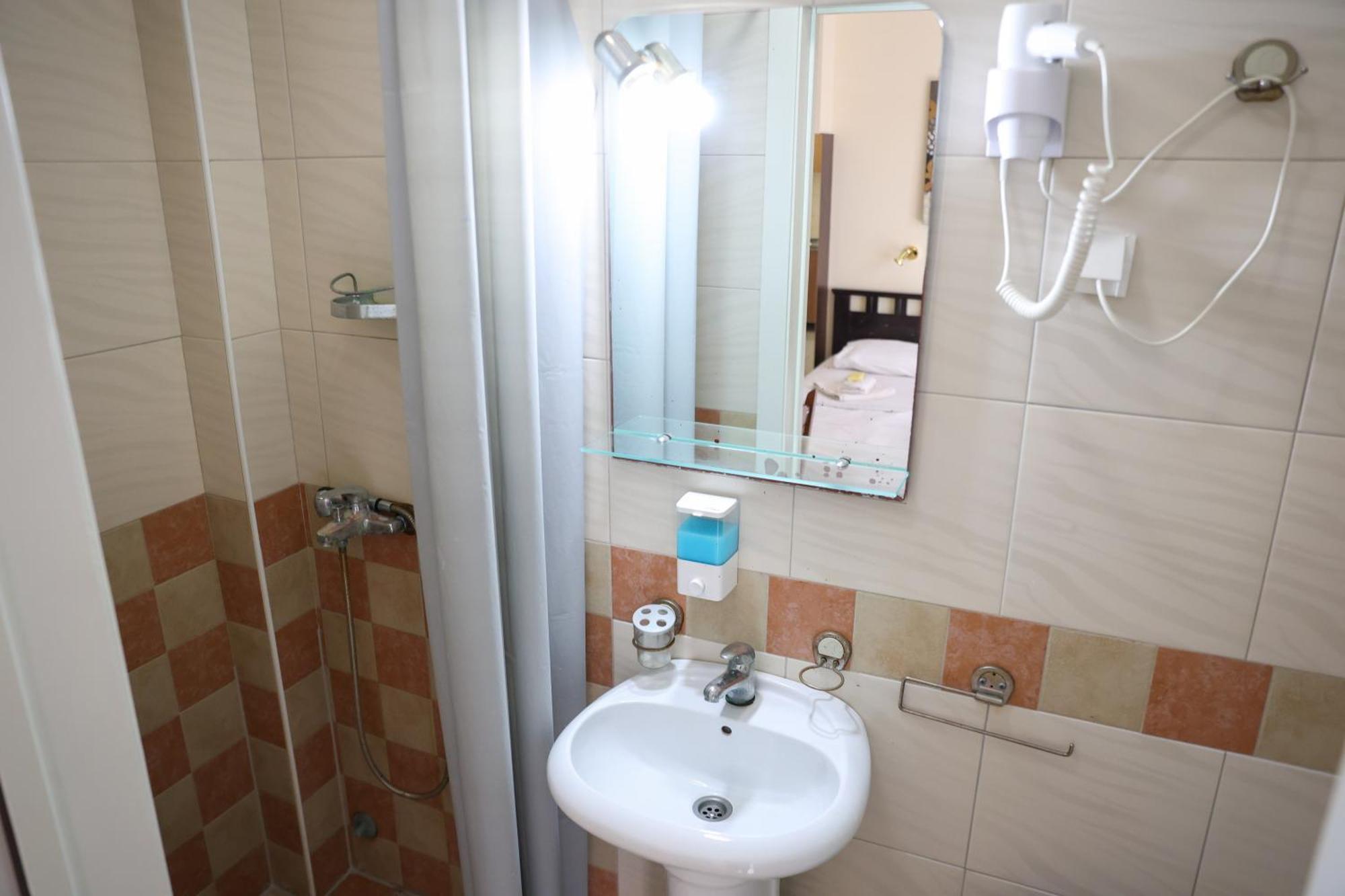 Готель Marex Centar Jabuka Екстер'єр фото